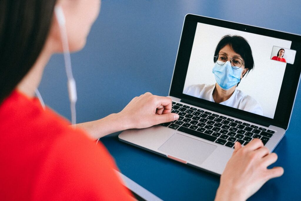 telemedicina: o que é a praticidade do atendimento