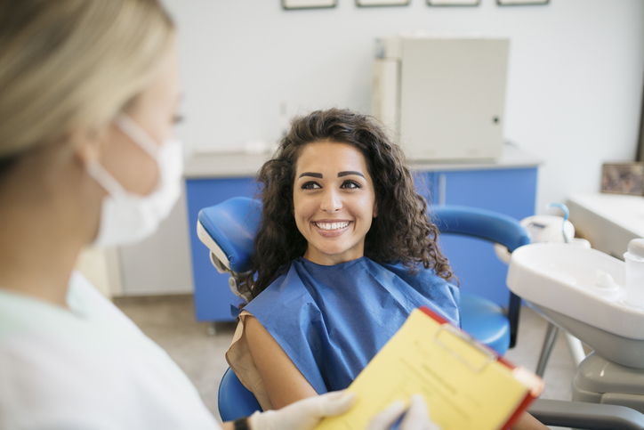 Mensagem de aniversário para pacientes odontológicos: dicas e exemplos