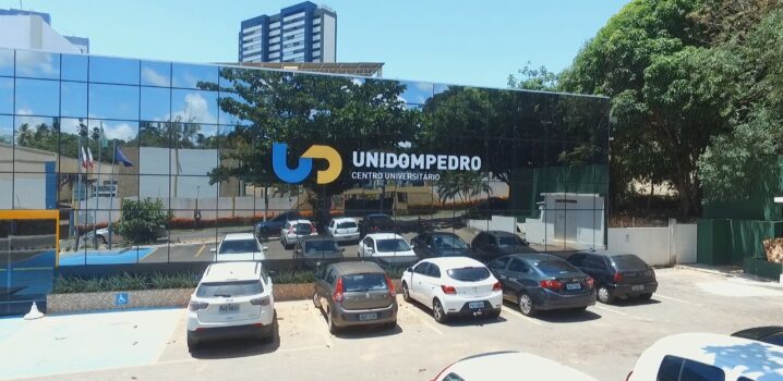 Centro Universitário UNIDOMPEDRO transforma a clínica-escola com o Clínica nas Nuvens   