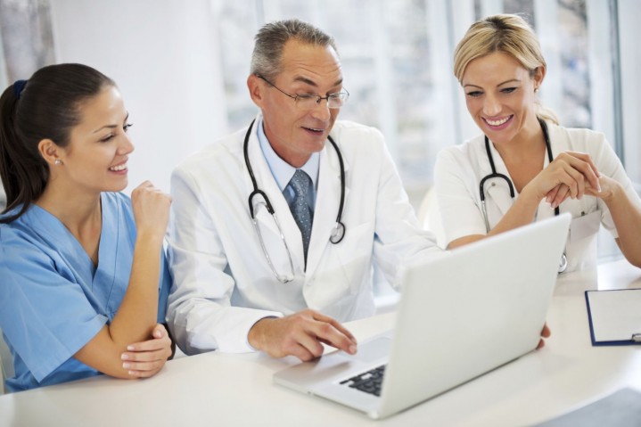 4 motivos para ter um software de gestão na clínica de Medicina do Trabalho