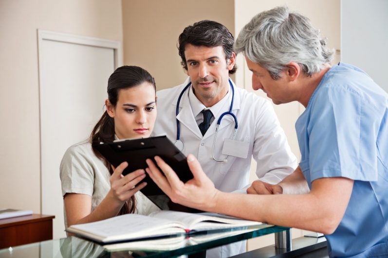 Como apresentar um sistema para o médico da sua clínica ou consultório 