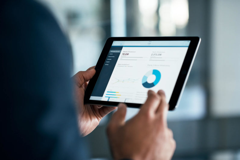 DRE para clínica: como usar a Demonstração de Resultados na gestão financeira 