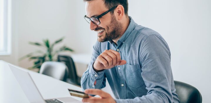 Importância do pagamento online para clínicas de saúde