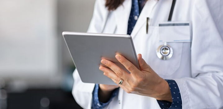 Como escolher o melhor software para clínicas de cardiologia