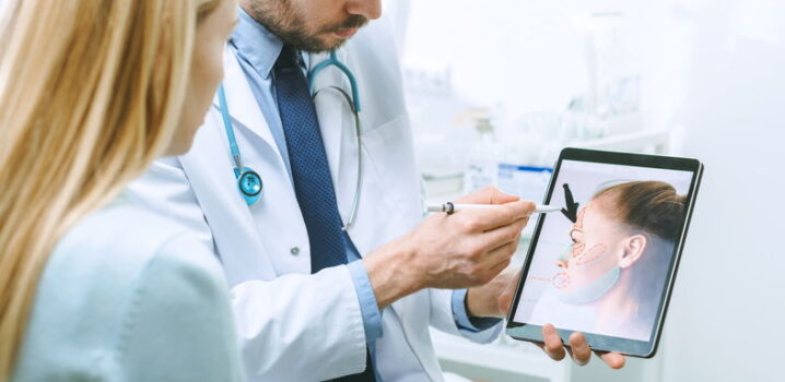 O que avaliar ao contratar um software para clínica de cirurgia plástica
