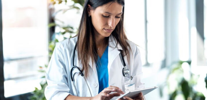 Medicina interna: o que é, qual é a importância e como aplicar essa especialidade na sua clínica 