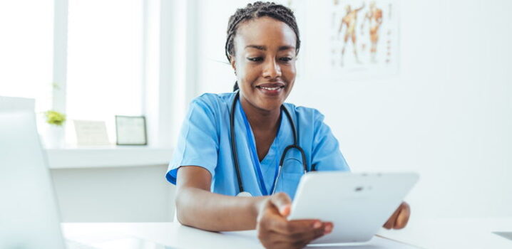 Sistema para clínicas médicas: guia completo de recursos, vantagens e custos