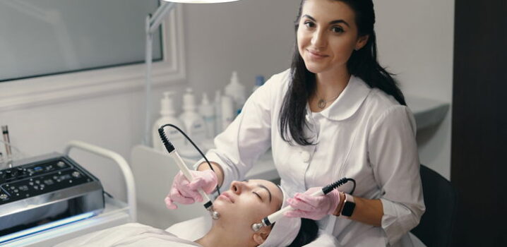 Gestão de clínica de estética: guia para melhorar seus resultados 