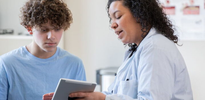 Prontuário eletrônico na pediatria: como escolher o melhor 