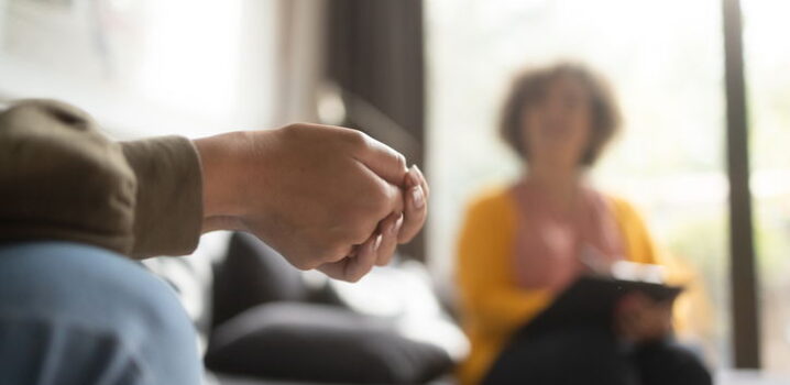 Sistema de controle de sessões de psicoterapia: como o Clínica nas Nuvens facilita sua rotina 