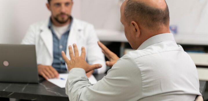Pacientes poliqueixosos: como conduzir o atendimento sem comprometer a rotina da clínica 